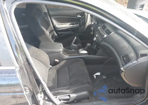 2010 Honda Accord 2.4 Ex z USA, uszkodzony, nr VIN 1HGCP2F70AA080700